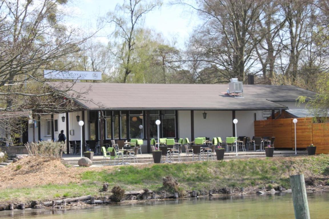 Budget Seezeit-Resort Am Werbellinsee Altenhof  Exteriér fotografie